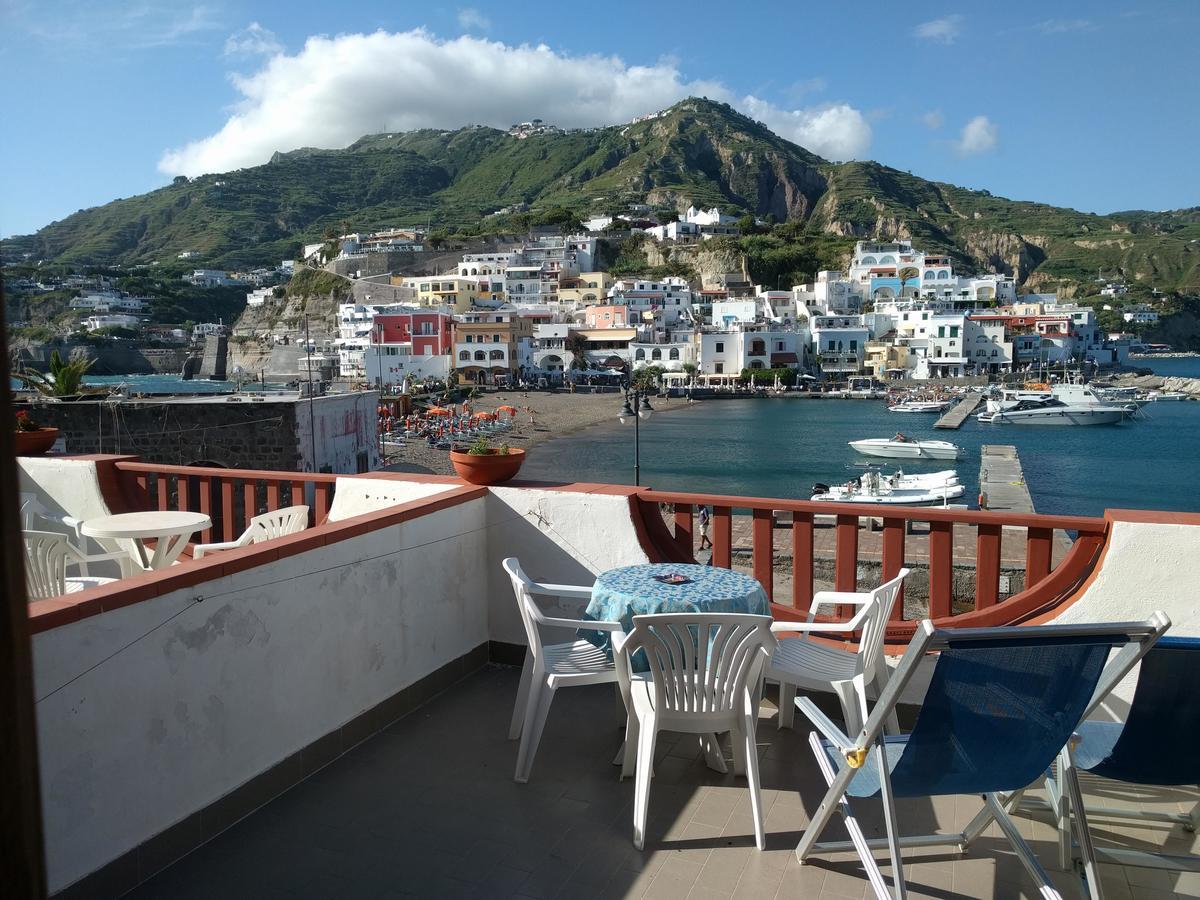 Hotel Conte - S. Angelo Bay 塞拉拉丰塔纳 外观 照片